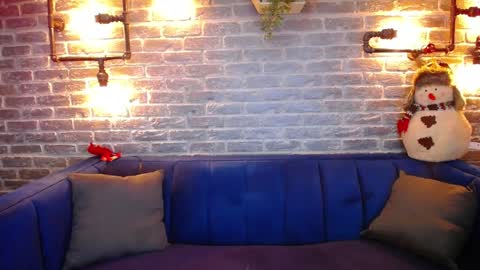 Lisa Caprice online show from 12.27.24