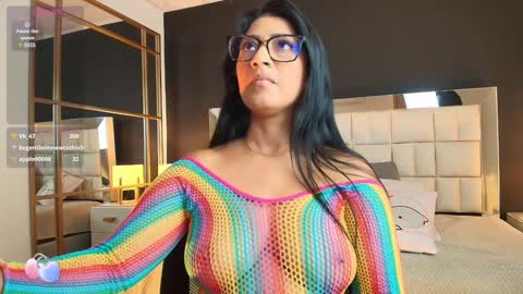 Snapshot of lisa_casper chatting on 01.07.25 Lisa online show from 01.07.25