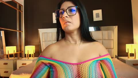 Snapshot of lisa_casper chatting on 01.23.25 Lisa online show from 01.23.25