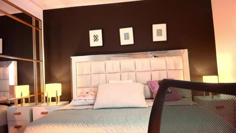 Snapshot of lisa_casper chatting on 02.13.25 Lisa online show from 02.13.25