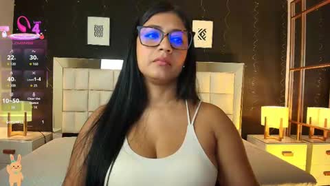 Snapshot of lisa_casper chatting on 09.22.25 Lisa online show from 09.22.25