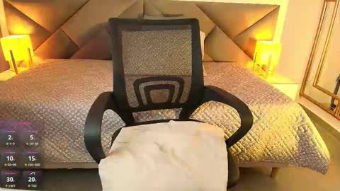 Lisa online show from 12.13.25