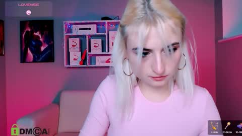 Lisa online show from 11.03.25