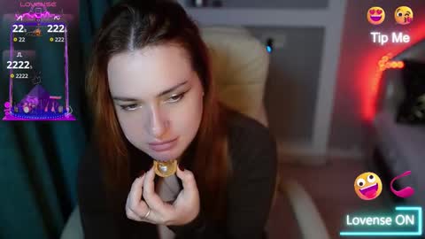 lisa_elfy online show from 10.14.25