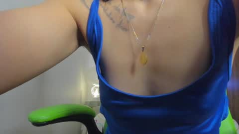 Snapshot of lisa_gerrard_ chatting on 12.29.24 Lisa online show from 12.29.24