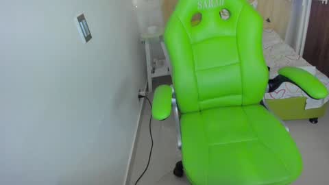 Snapshot of lisa_gerrard_ chatting on 01.03.25 Lisa online show from 01.03.25