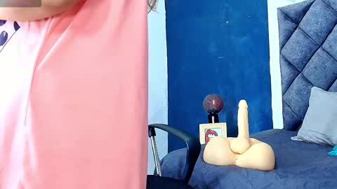 lisa_louis online show from 10.15.25