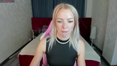 Lisa online show from 10.20.25