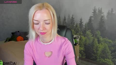 Lisa online show from 10.28.25