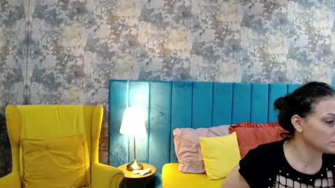 lisacroft online show from 10.12.25