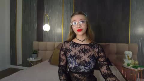 Lisa online show from 02.03.26