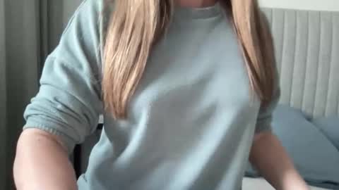 Lisa online show from 04.17.26