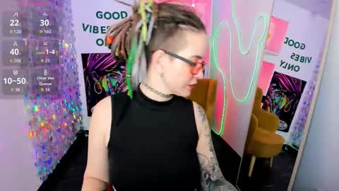 Lisa online show from 03.04.26