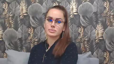 Snapshot of lisagrand chatting on 01.21.25 Lisa Grand online show from 01.21.25