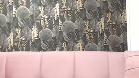 Snapshot of lisagrand chatting on 03.04.25 Lisa Grand online show from 03.04.25