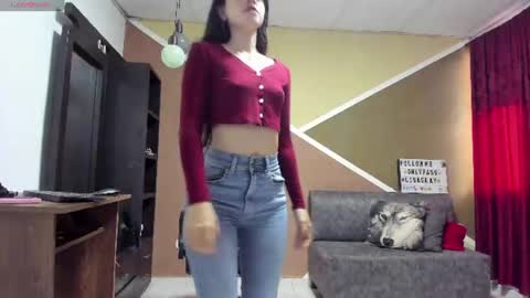 Snapshot of lisagray_1 chatting on 06.13.26 Lisa Gray Independent Model online show from 06.13.26