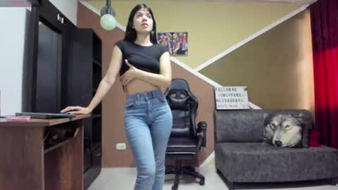 Snapshot of lisagray_1 chatting on 07.22.26 Lisa Gray Independent Model online show from 07.22.26