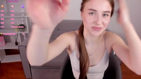 Snapshot of lisahille chatting on 03.02.26 Lisa online show from 03.02.26