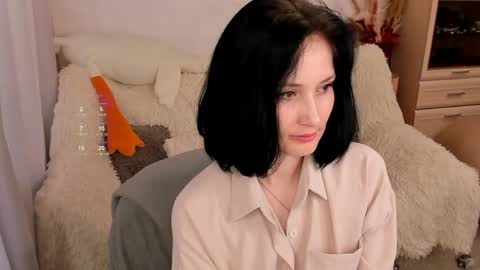 Snapshot of lisamooore chatting on 06.08.26 Lisa Moore online show from 06.08.26