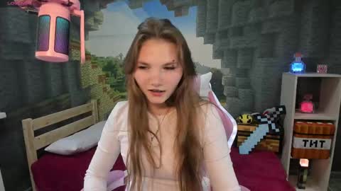 Lisa online show from 02.08.25