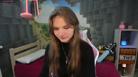 Lisa online show from 02.13.25