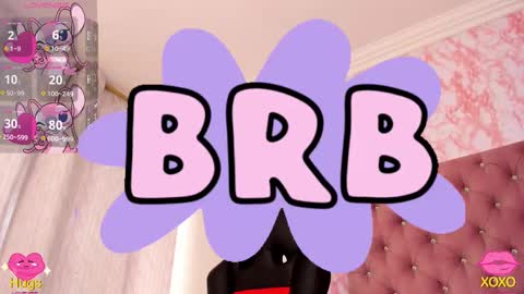 lisawalker_ online show from 03.10.25