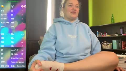 Lisa online show from 02.25.26