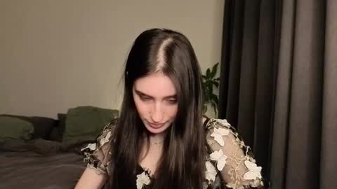 Lisa online show from 11.20.25