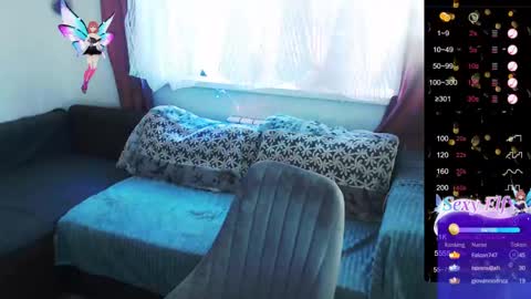 Hellomy name is Liset online show from 02.20.25