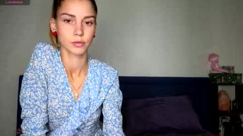 Snapshot of lisi4ka503933 chatting on 09.30.25 Lisi4ka online show from 09.30.25