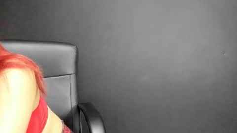 Snapshot of lisla21 chatting on 05.22.26 Andrea and Charlotte online show from 05.22.26