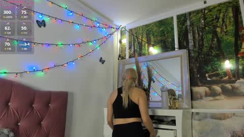 Lissa online show from 12.18.24