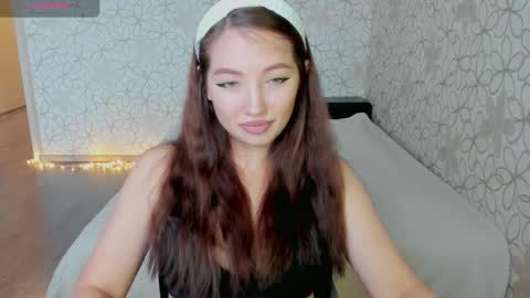 Snapshot of lissa_cristal_ chatting on 03.18.26 lissa_cristal_ online show from 03.18.26