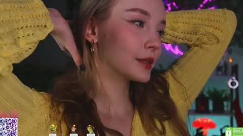 your Liza again. Next stream Dec. 1  at 2 or 3  GMT online show from 02.04.26