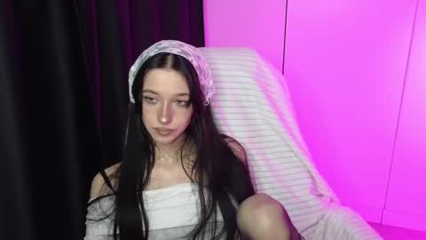 lissaelison online show from 10.15.25