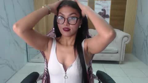 lissandra_s online show from 09.20.25
