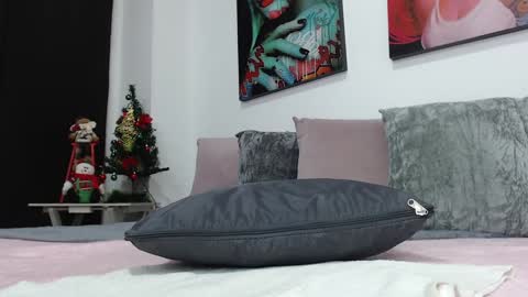 Liss Brown online show from 12.12.24