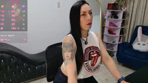 Snapshot of litas_secrets chatting on 07.06.26 LITA a sexy milf online show from 07.06.26