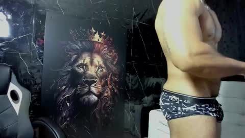 Snapshot of litoxxx_cass chatting on 11.16.25 litoxxx_cass online show from 11.16.25