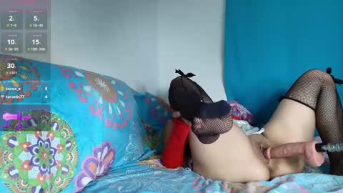 Snapshot of littl3_v4le chatting on 05.10.26 Stefy online show from 05.10.26