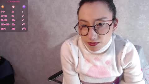 Snapshot of little__amy_ chatting on 11.04.25 AMY online show from 11.04.25