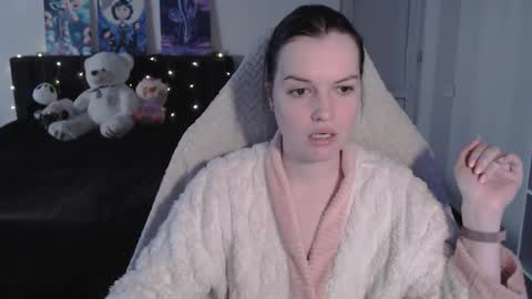 little__flowers online show from 01.14.26