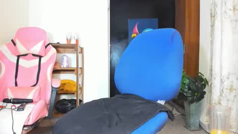 little_africa online show from 01.11.26