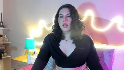 L I T T L E A L L I online show from 11.06.25