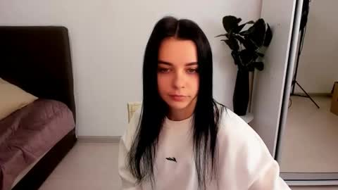 Ami online show from 04.08.26