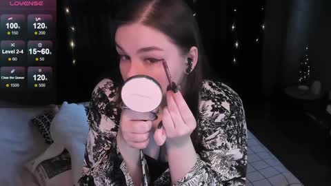 Eva online show from 12.13.24