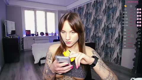 Birdy online show from 12.04.24