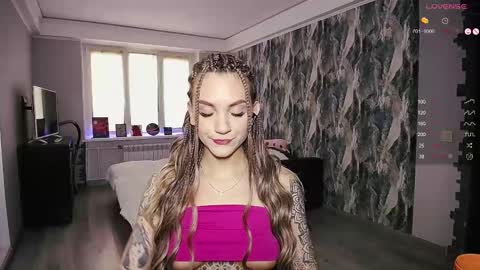 Birdy online show from 03.08.25