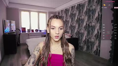 Birdy online show from 03.12.25