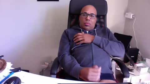 Snapshot of little_buddha chatting on 04.07.26 Pure Black Power online show from 04.07.26